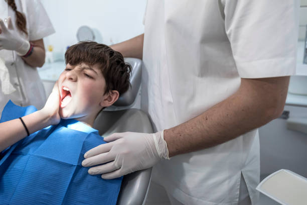 Best Emergency Tooth Extraction in Alvarado, TX